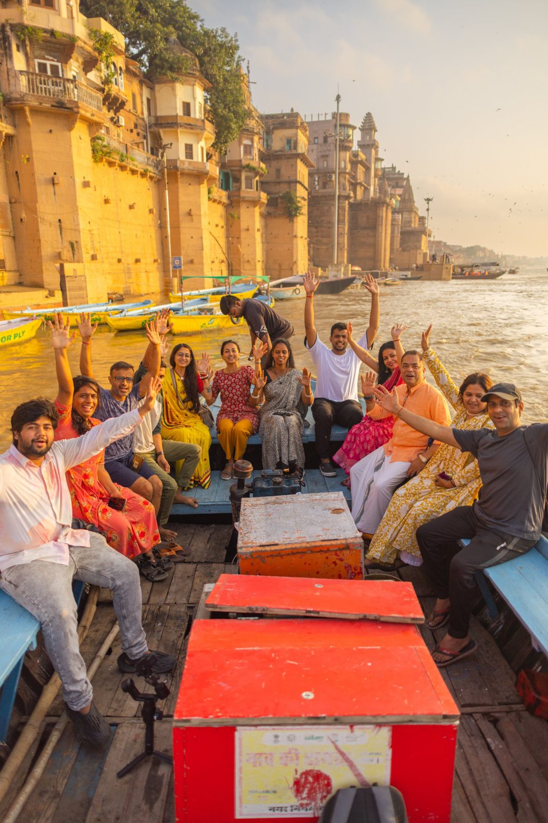 The circle on a boat beneath the golden ghats