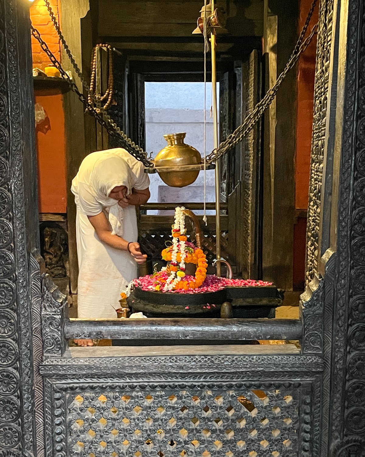 An ancient shrine in Kashi